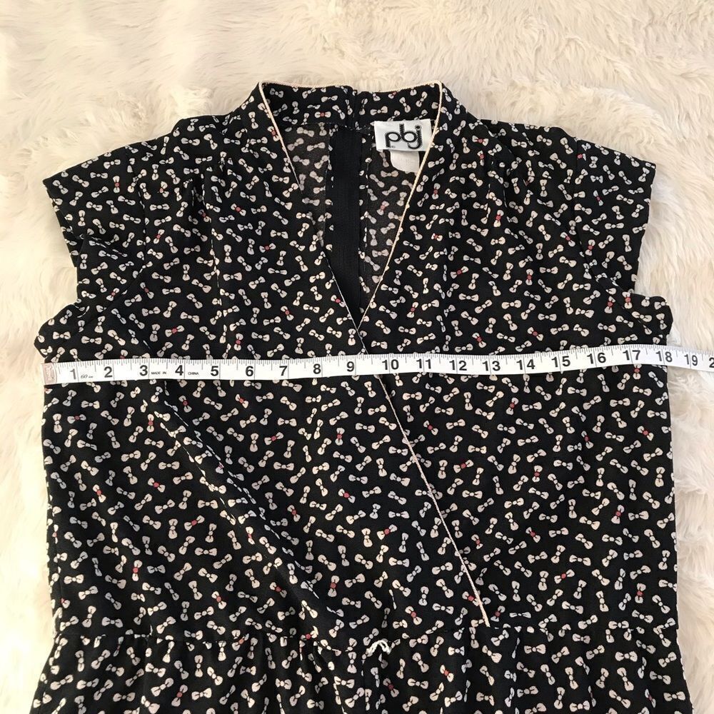 VINTAGE 80s 90s Jumpsuit Short Sleeve Bow Tie Print V-Neck Tapered Leg Black - Picture 7 of 13
